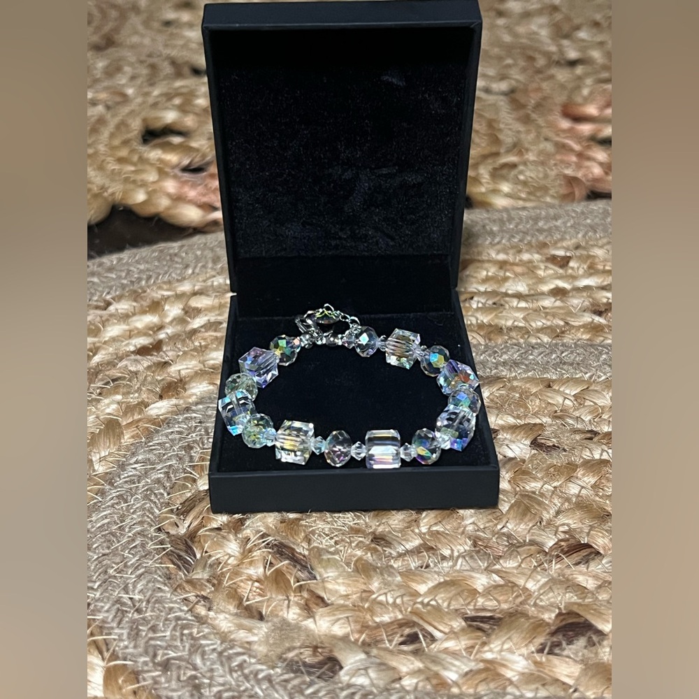 Lady Colour Elegant Crystal Bracelet